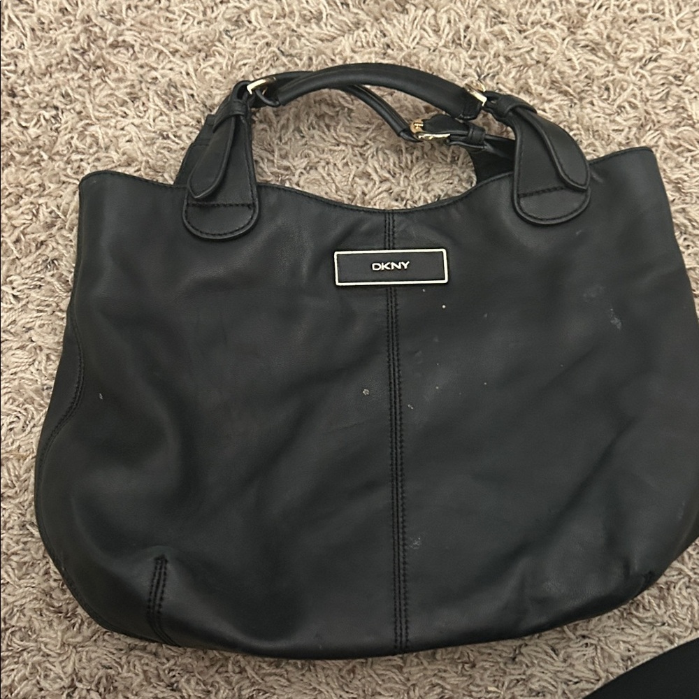 DKNY Classic Black Leather Purse